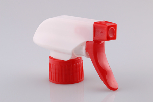 fine mist trigger sprayer red white